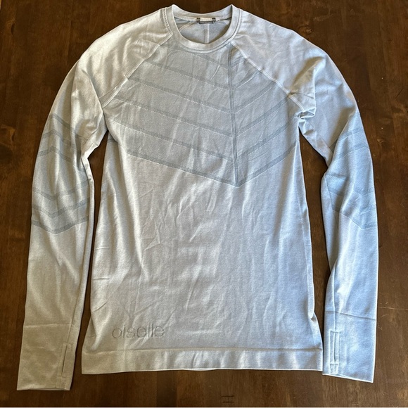 oiselle Tops - Oiselle Small Long Sleeve Performance Tech Shirt Light Blue Running Gym Sporty